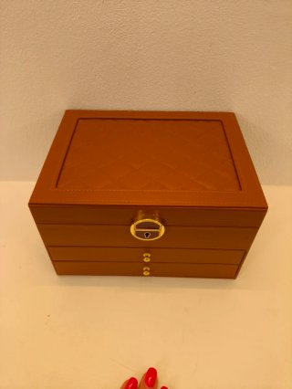 Portagioie grande marrone con dettagli oro