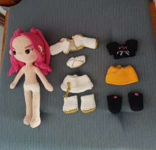 Muñeca Amigurumi K-pop