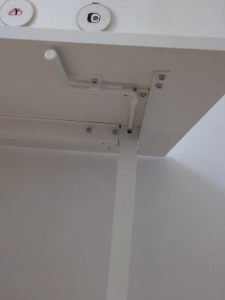 Escritorio elevable Ikea Trotten 170cm