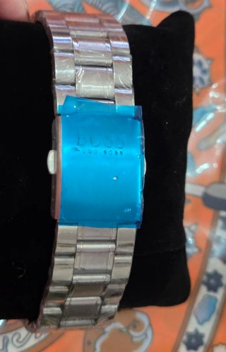 Reloj nuevo conCorrea Metal en caja