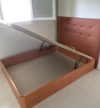 Colchón y base cama 135x190