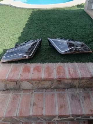 Faro LED delantero Seat León fr 2020