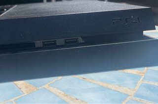 PS4 (PlayStation 4) Negra