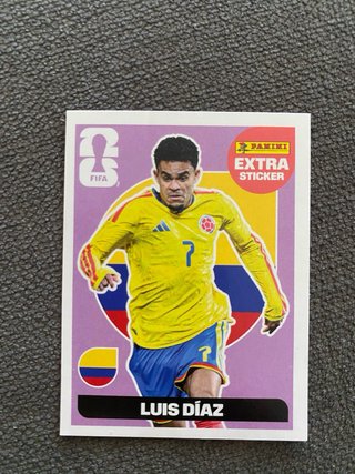 VENDO CROMOS MUNDIAL ( en pack y por separado)