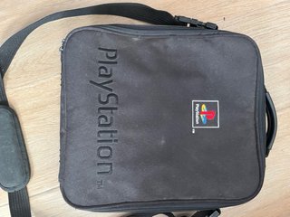 Sony Playstation Gris con mandos