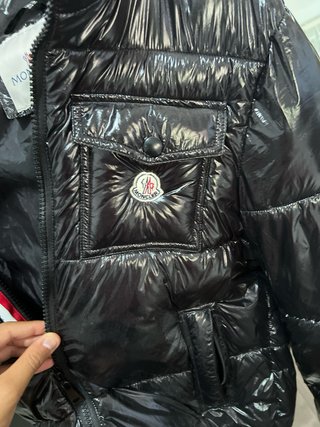 Chaqueta Moncler Puffer Negra Brillante XL