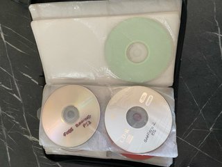 PlayStation 2 (PS2) Nera con accessori e giochi