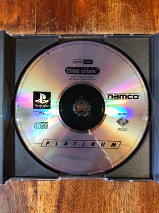 Time Crisis platinum ps1 + pistola generica