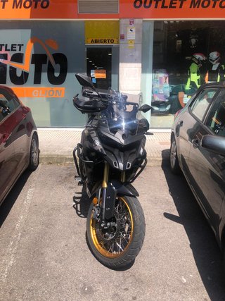 VOGE 625 DSX Negra - La Bañeza - LEON