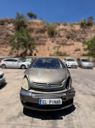 Piloto central freno citroen xsara picasso 120540