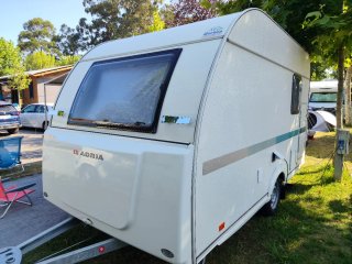 Caravana Adria Aviva 360 DK <750kg