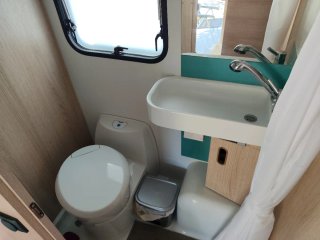Caravana Adria Aviva 360 DK <750kg