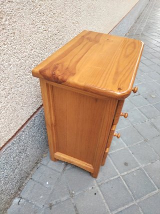 Mesilla o cómoda 3 cajones madera pino maciza
