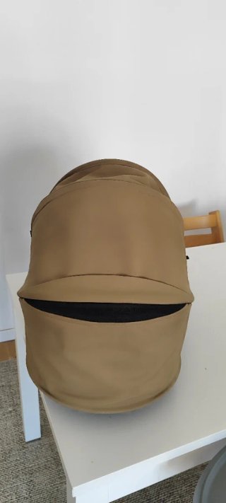 Capazo Babyzen Yoyo color Toffee + capazo plegable