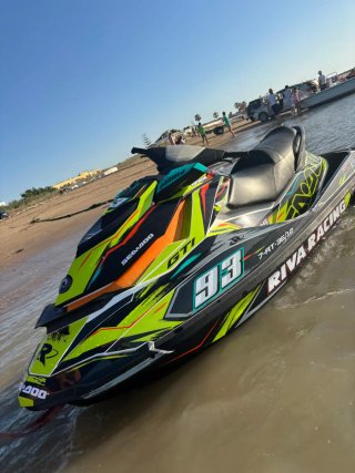Moto de agua Sea-Doo GTI 130