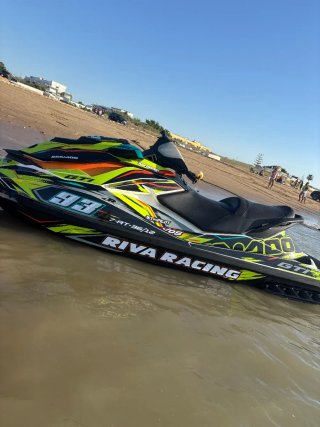 Moto de agua Sea-Doo GTI 130