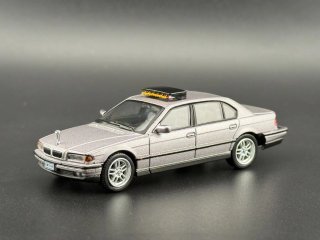 Mini GT 007 Tomorrow Never Dies BMW 750iL