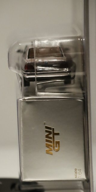 Mini GT 007 Tomorrow Never Dies BMW 750iL