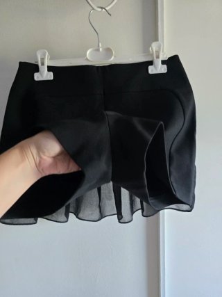 Falda pantalón Zara, Color Negro
