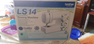 Máquina de coser Brother LS14