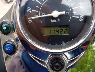 Suzuki Intruder 250 Cruiser Negra