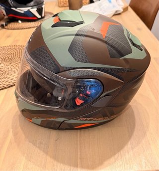 Casco MT Helmets
