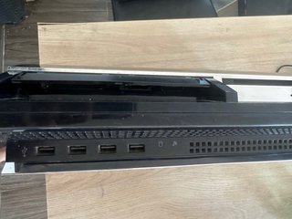 Consola Sony Playstation 3 Negra