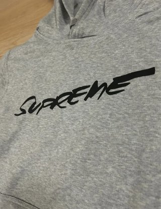 Sudadera Supreme Gris