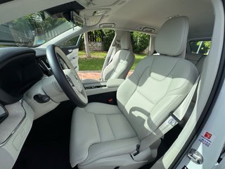 Volvo XC60 2024 B4 Plus Dark FWD Aut.