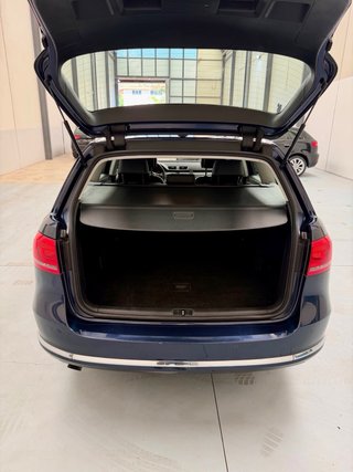 Volkswagen Passat 2012 HighLine DSG GARANTIA