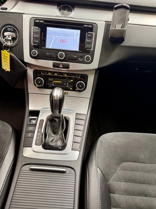 Volkswagen Passat 2012 HighLine DSG GARANTIA