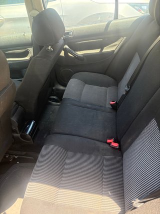 Volkswagen Golf 2002