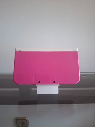 Nuovo Nintendo 3DS XL Rosa e Bianco