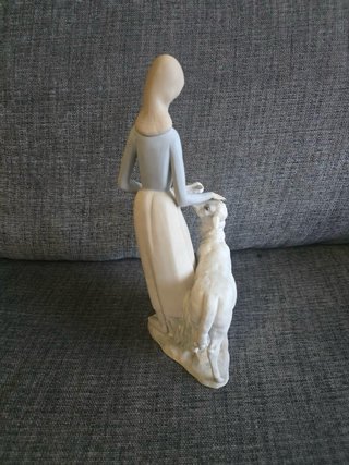 Lladro Nao pastora con oveja y cordero porcelana