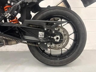 KTM 1050 ADVENTURE