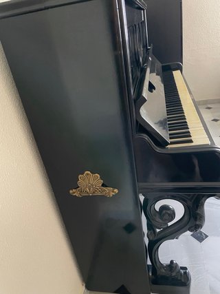 Piano Vertical August Förster Acharolado