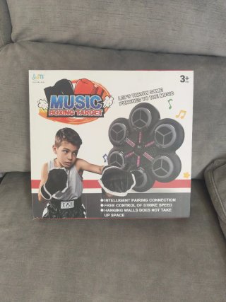 Diana di boxe musicale per bambini