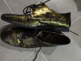 Zapatos dorados mujer