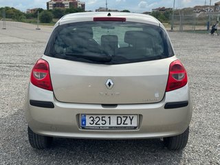 Renault Clio 2006 diesel 190.000km