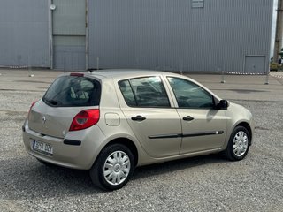 Renault Clio 2006 diesel 190.000km