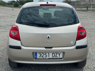 Renault Clio 2006 diesel 190.000km