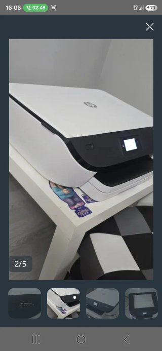 Impresora HP Blanca y Negra