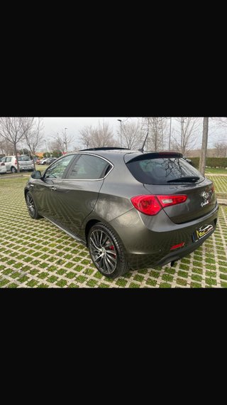 Alfa Romeo Giulietta 2015 1.4 170 cv
