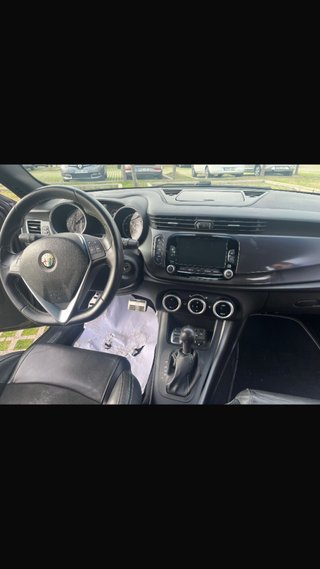 Alfa Romeo Giulietta 2015 1.4 170 cv