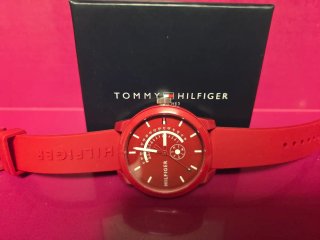 Reloj Tommy Hilfiger Rojo