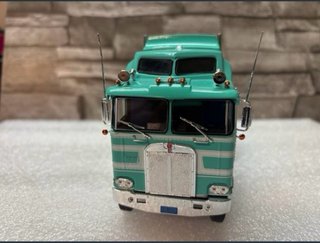 Camion Kenworth 1/43