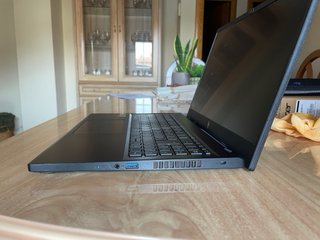 Acer Nitro V15 Portátil. CON GARANTÍA