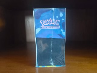 Caja Entrenador Élite Pokémon Caos Creciente