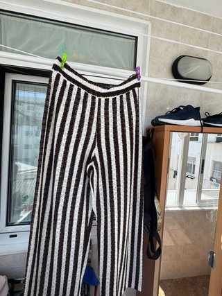 Pantalón de crochet rayas marrones y blancas