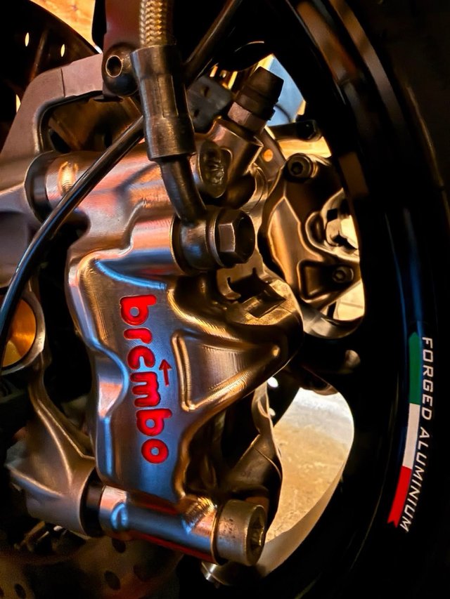 Pinzas Brembo GP4RX 108mm USADAS